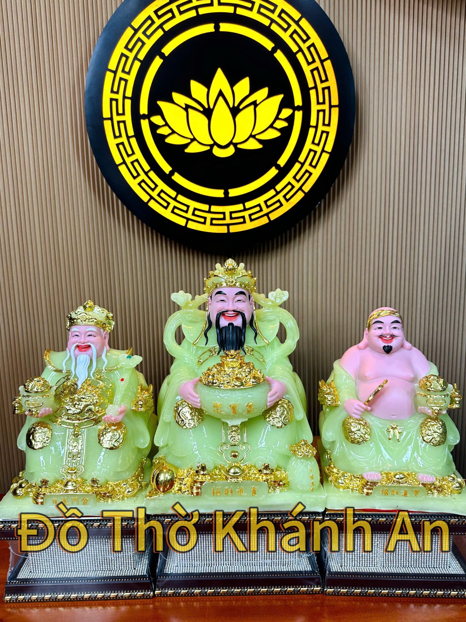 Bàn Thờ Thần Tài Gỗ Hương Đá Mệnh Mộc Sang Trọng Bàn Thờ Thần Tài Gỗ Hương Đá Mệnh Mộc Sang Trọng - Ảnh 6
