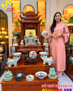 Bộ bàn thờ Thần Tài gỗ Hương size lớn