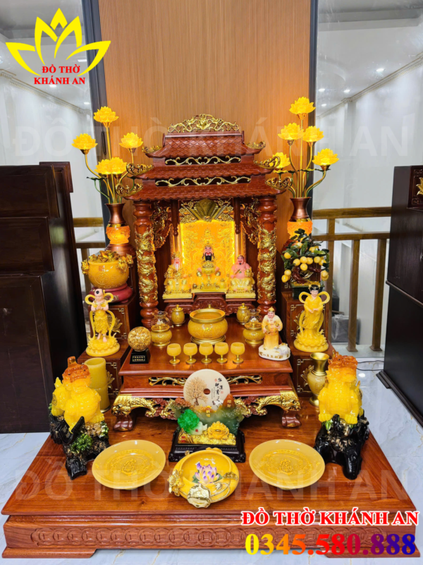 ban thờ mái chùa dát vàng