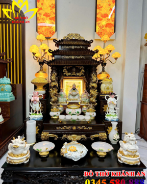 Bàn Thờ Thần Tài Dát Vàng Cao Cấp Gỗ Dổi – Bộ Đồ Thờ Ngọc Hoa Sen Chuẩn Phong Thủy