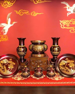 Đồ thờ đồng nâu chạm nổi hoa sen