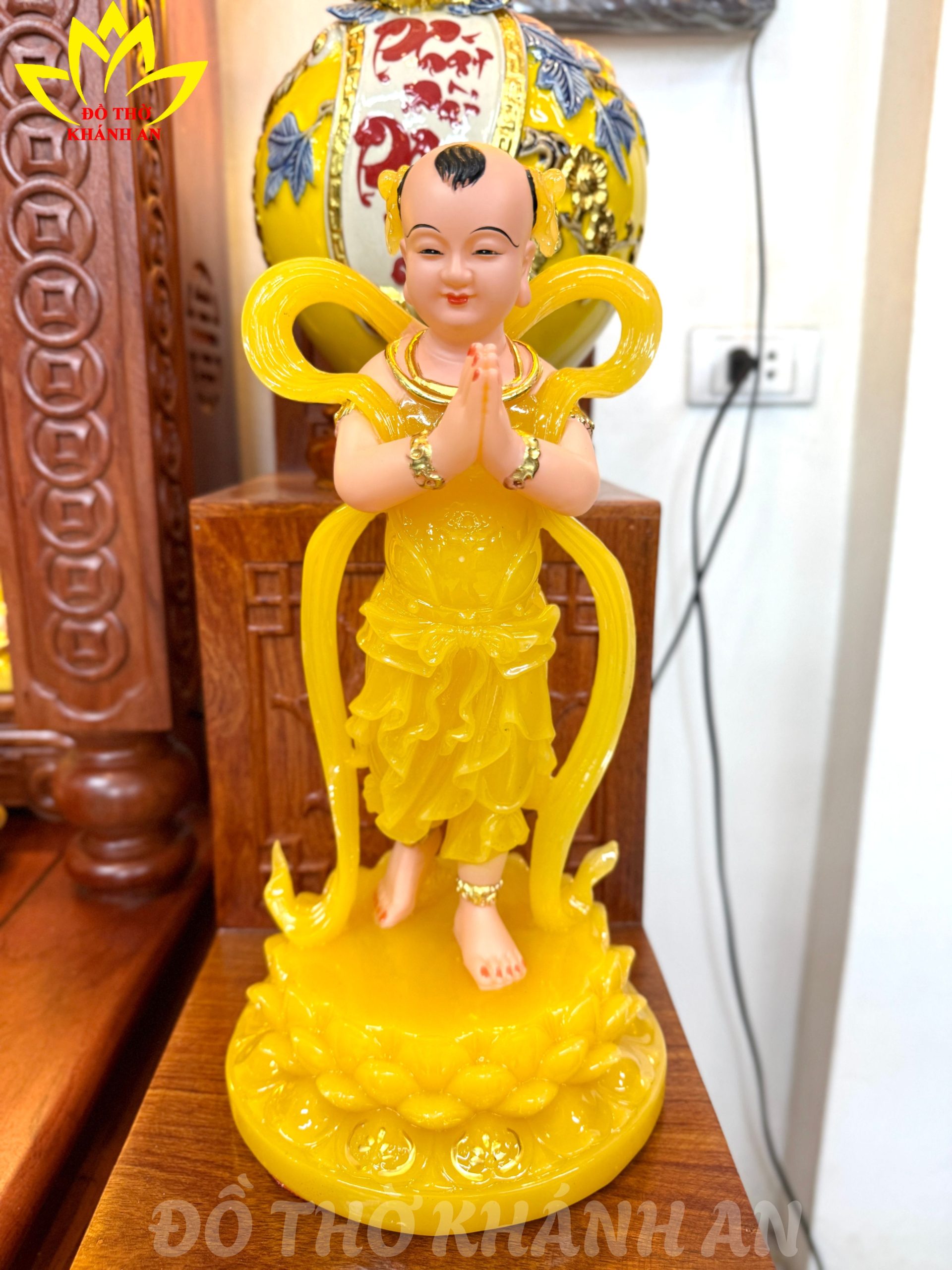 Trọn Bộ Bàn Thờ Thần Tài Mái Bằng Cột Xu Gỗ Hương Đá Trọn Bộ Bàn Thờ Thần Tài Mái Bằng Cột Xu Gỗ Hương Đá - Ảnh 4