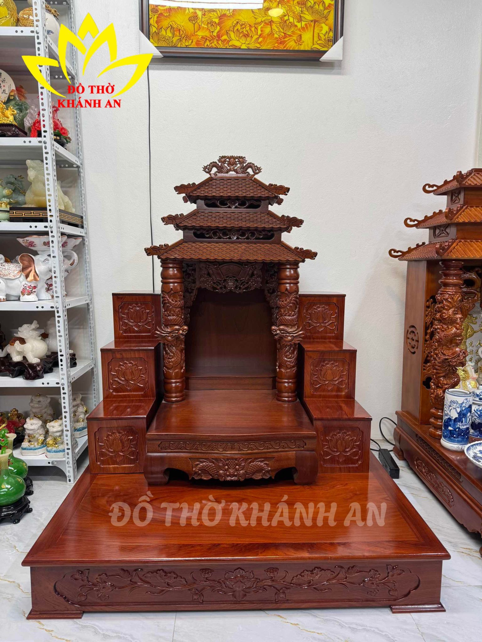 Bàn Thờ Thần Tài 12 Mái Cột Rồng Gỗ Lát Sapelly Bàn Thờ Thần Tài 12 Mái Cột Rồng Gỗ Lát Sapelly